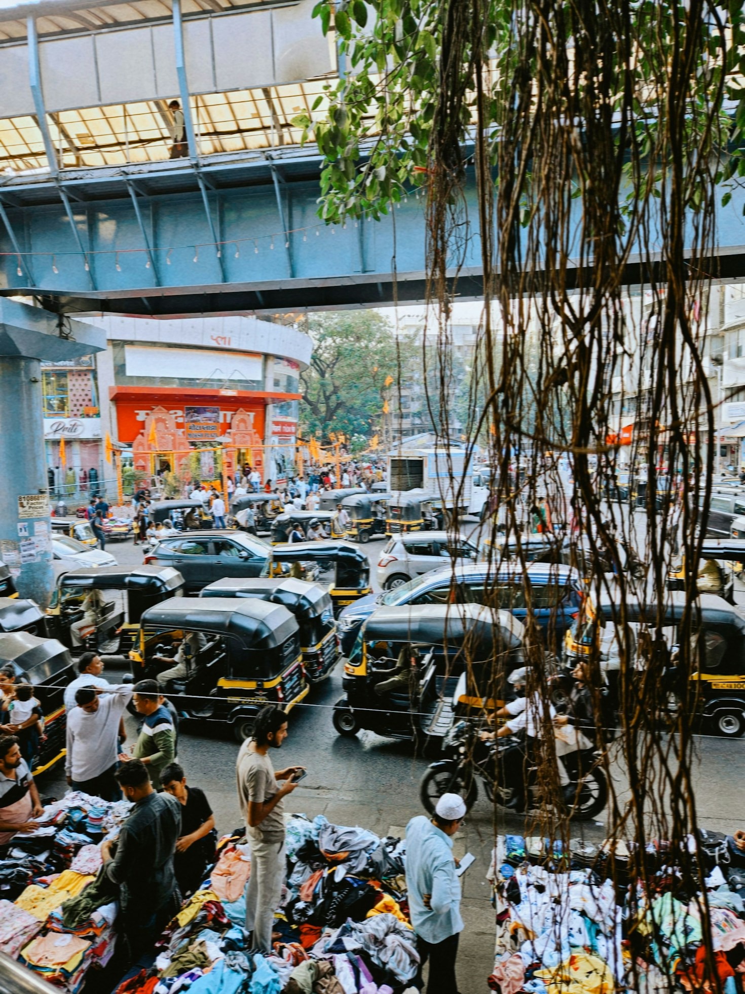 Top 10 Platforms for Buying Cars in Dubai